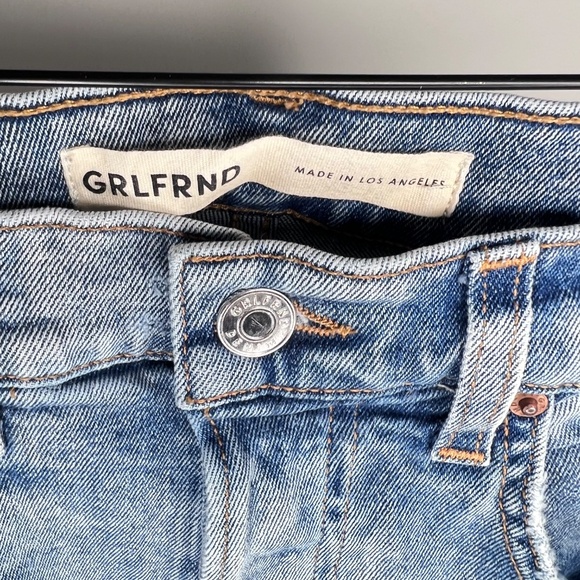 Grlfrnd The Cassidy Mid Rise Straight Jeans 26 - Picture 3 of 7